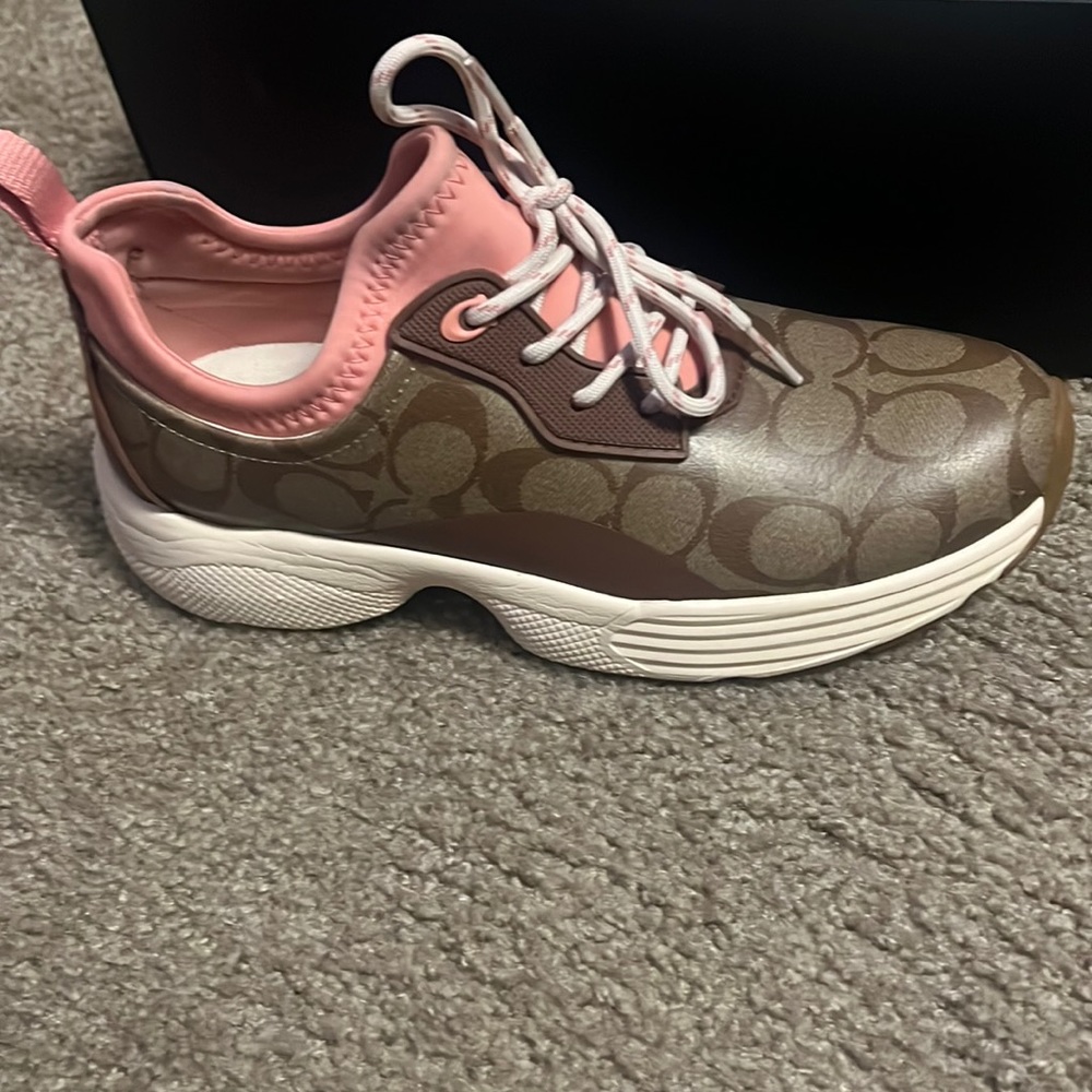 The shoes has light pink inside the shoes